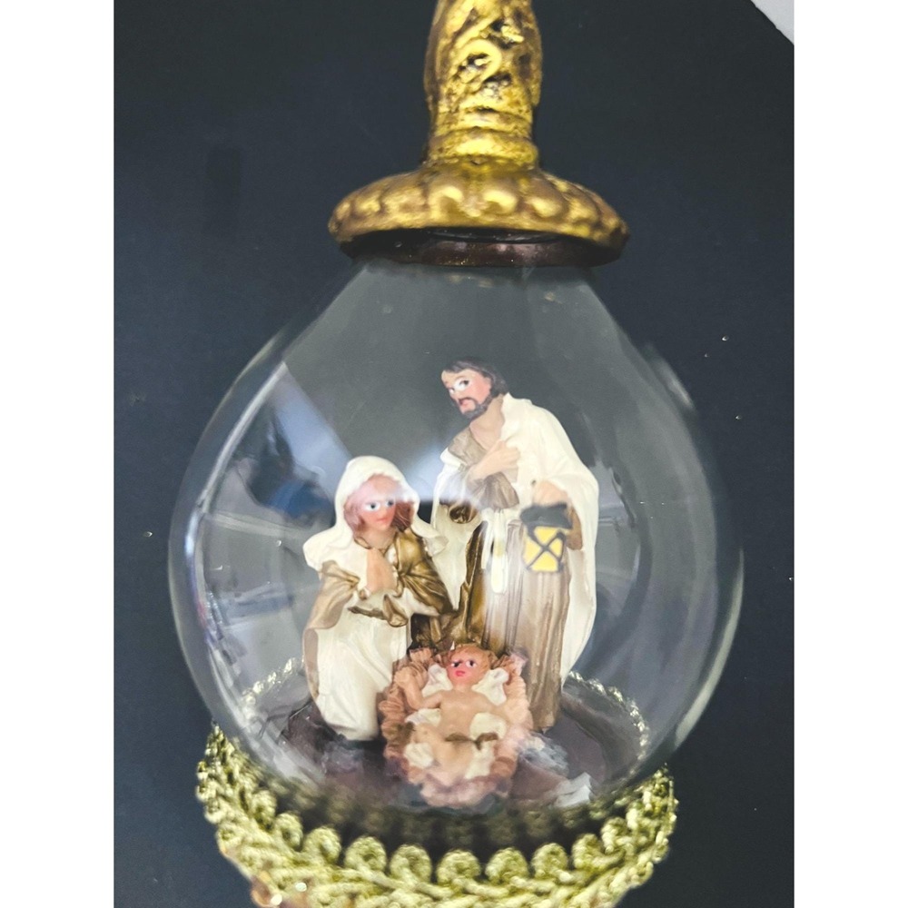 Lg Nativity Scene Diorama Glass Christmas Ornament Gold Holy family Jesus finial